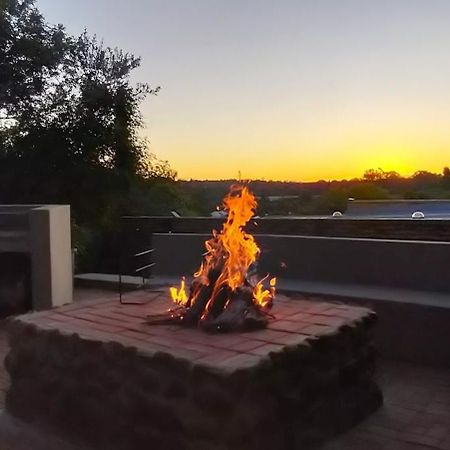 Mountain Gem Bed & Breakfast Bloemfontein Exterior photo